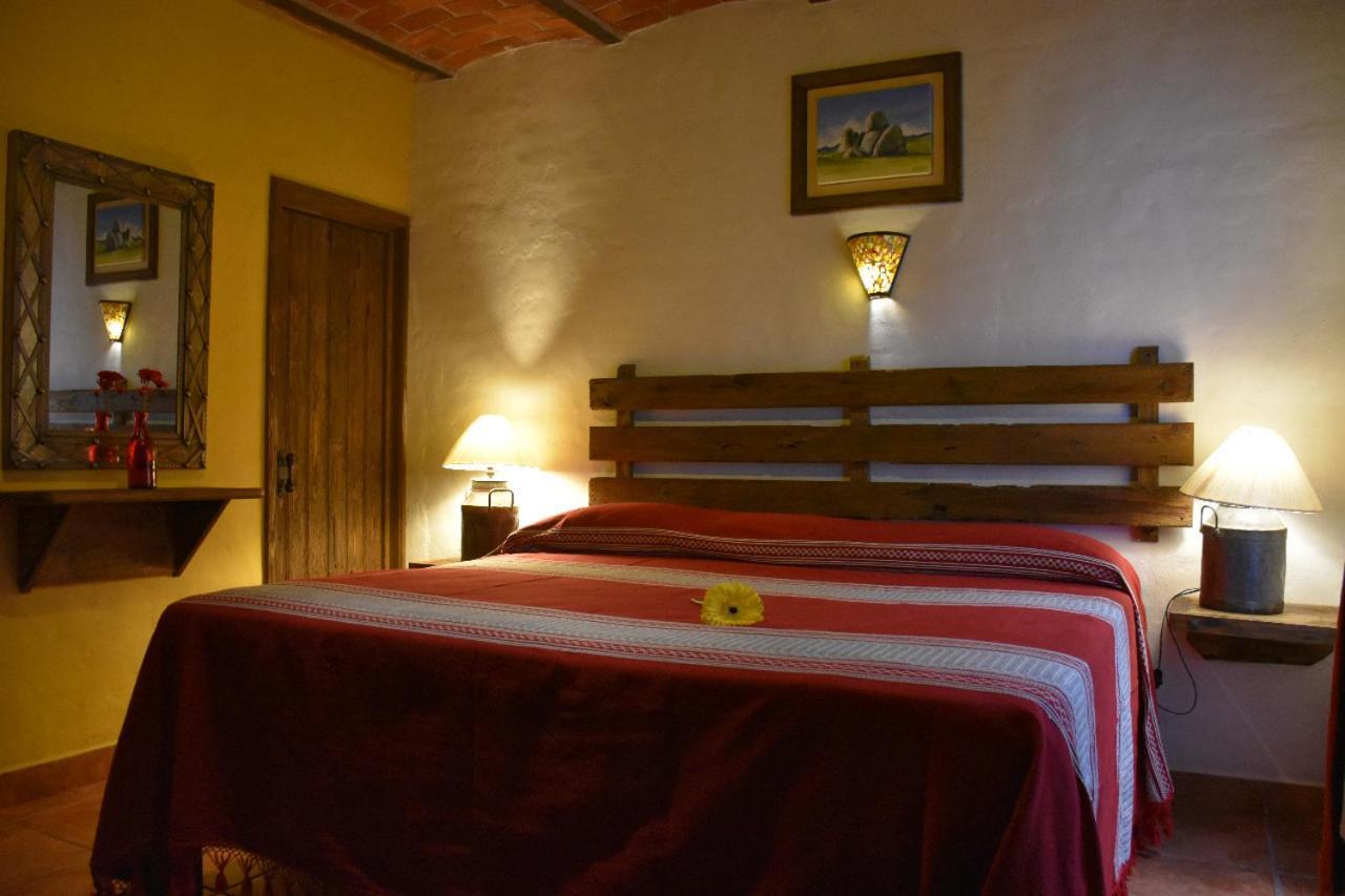 Hotel Mi Pueblito Tapalpa Exterior photo